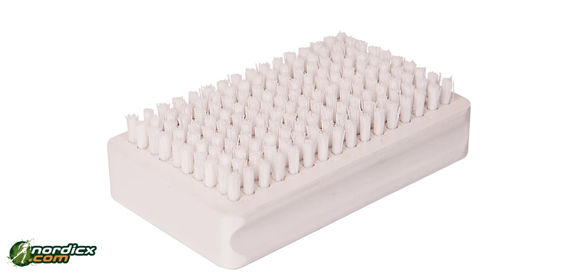 SKIGO Ski Waxing Brush Nylon 1 SKIGO Ski Waxing Brush Nylon